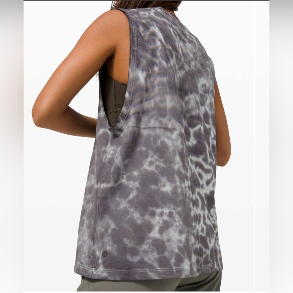 Lululemon All Yours Tank Tie Dye - Picture 2 of 8